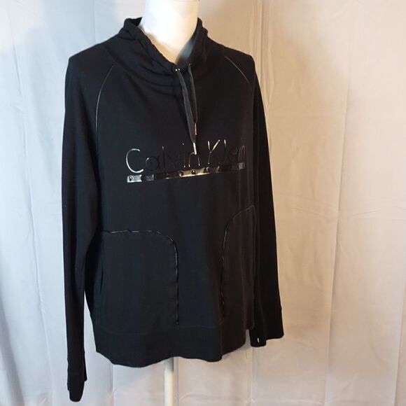 Calvin Klein Performance Quick Dry Women's Athletic Top - Picture 8 of 8